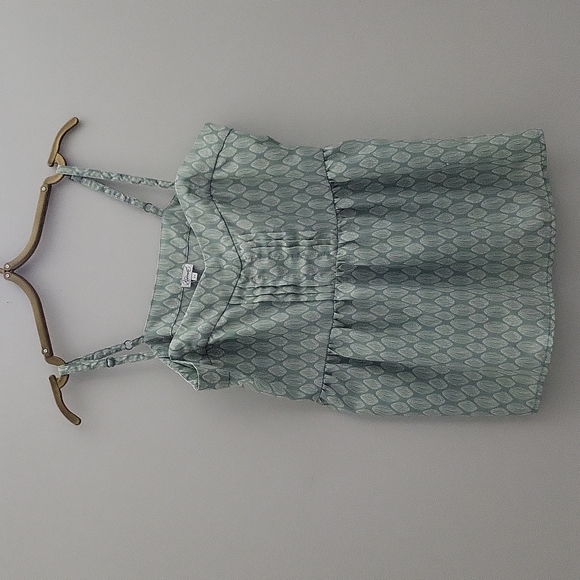 Kismet tops in mint green - Picture 1 of 5